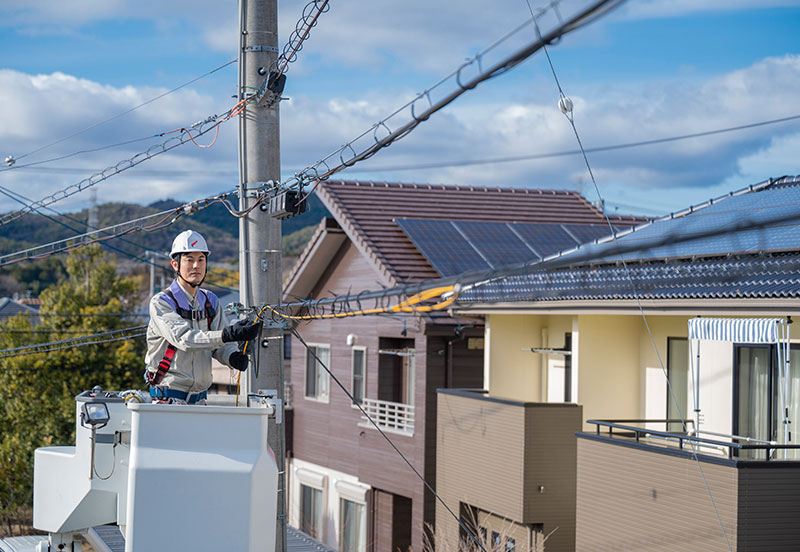電柱・通信ケーブル構築